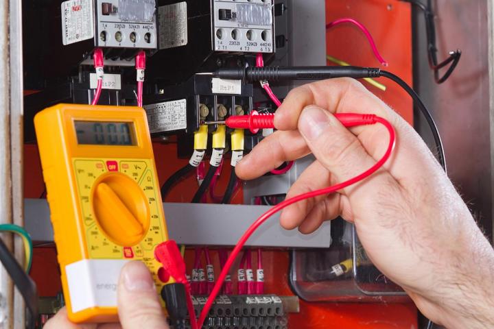 Mise aux normes électriques au Havre